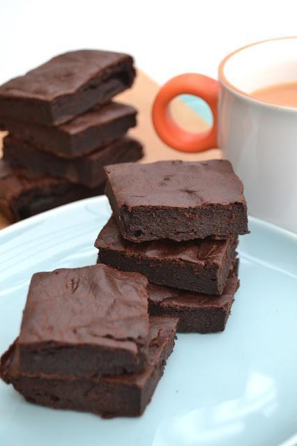 Chocolate brownies made with olive oil and sweetened with strawberry puree