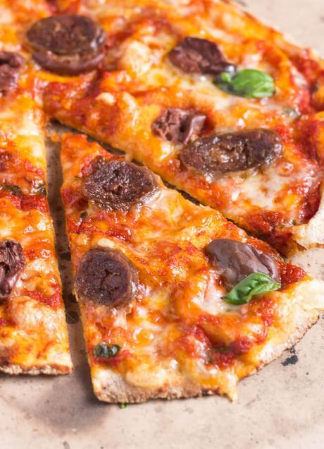 The Best Quick & Easy Flatbread Pizza Recipe in 15 Minutes