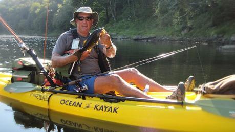 best-shoes-for-fishing-hiking-kayaking