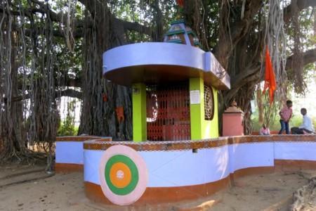 Visit to Kuruvapur Island, Abode of Sripada Srivallabha