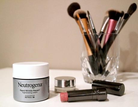 Review: Neutrogena Rapid Wrinkle Repair Regenerating Cream [Sponsored]