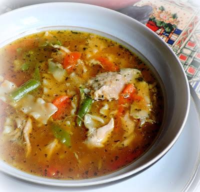 Basic Chicken Stock &Chicken; Noodle Soup