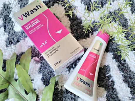 Handle THOSE days with Expert Intimate Hygiene with VWASH plus Handle THOSE days with Expert Intimate Hygiene with VWASH plus