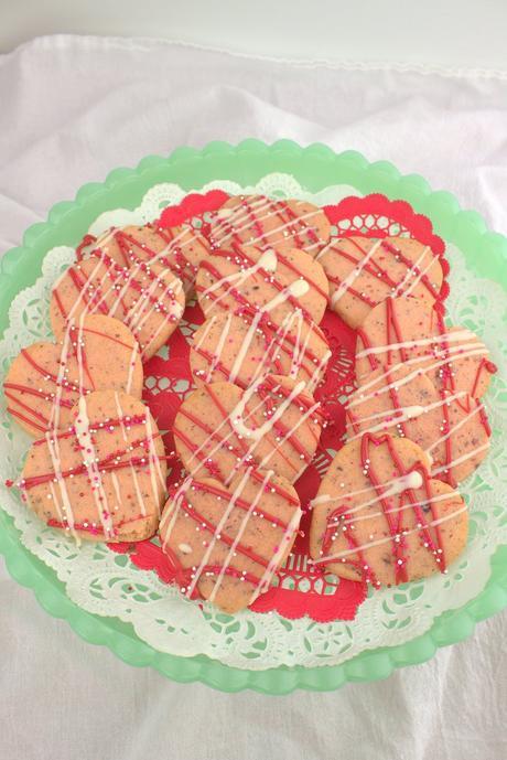 Rose and Cardamom Shortbread Cookies #FilltheCookieJar Rose and Cardamom Shortbread Cookies