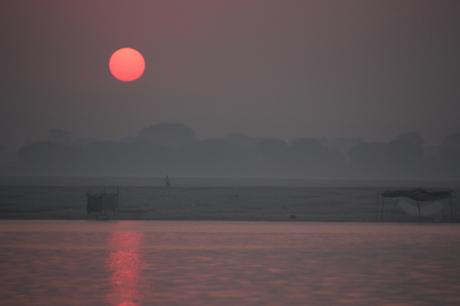 DAILY PHOTO: Golden Bridge on the Ganges, Varanasi