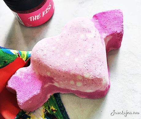 In the mood for love with LUSH Valentine's Day 2017 Collection!