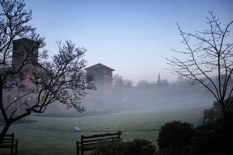 In & Around #London… Winter Dawn at #GoldersGreen #photoblog