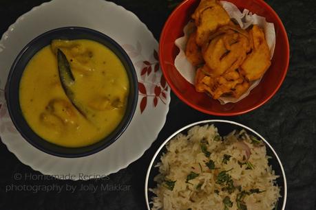 Punjabi Kadhi Pakora Recipe, How to make Kadhi Pakoda Recipe | Indian Yogurt Gramflour Curry