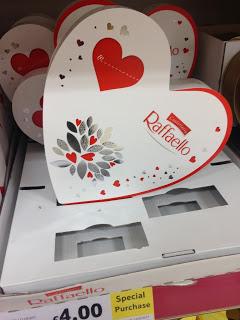 Valentines In Shops - Luuurve Edition: Maltesers Teasers Packs & More!