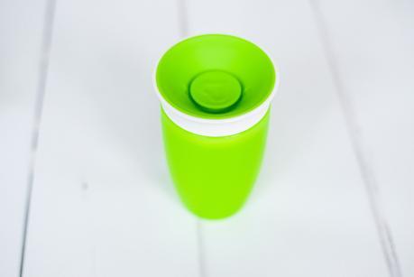 Avoid Mealtime Mess With Munchkin + WIN a Munchkin Prize Bundle!