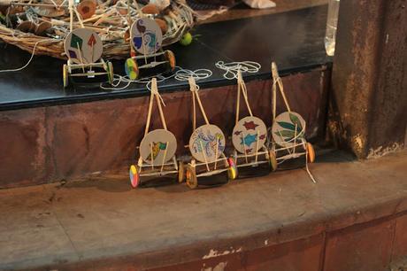 20+ Pictures To Tell Story Of Delhi Haat