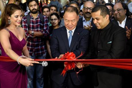 LG showcases its ‘Signature Series’ at Tech Show 2016 LG Tech Show