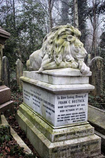 In & Around #London… Abney Park Cemetery in Winter
