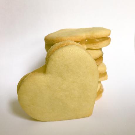 Make This: Heart-Shaped Lemon Curd Sandwich Cookies