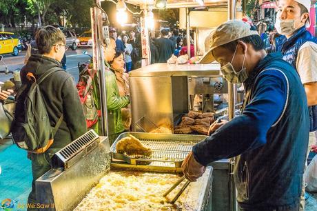 Chicken steak vendor in Shilin Night Market
