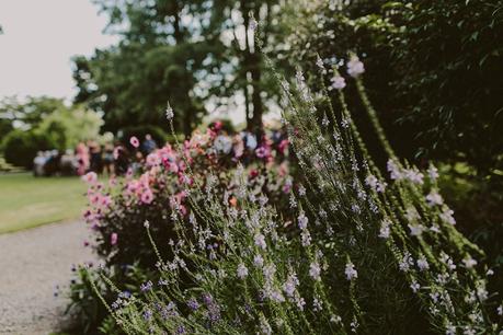 A Beautiful Backyard Garden Wedding by Ruth Gilmour Photography
