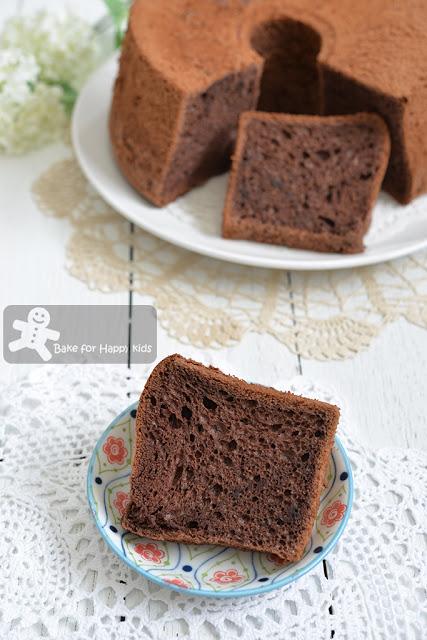 soft moist cocoa chocolate chiffon cake