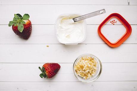 Healthy Snacking On The Go // Fruit Dip Recipe