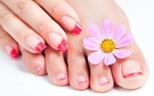 This Weekend Pamper Yourself With Manicure-Pedicure Services From Groupon
