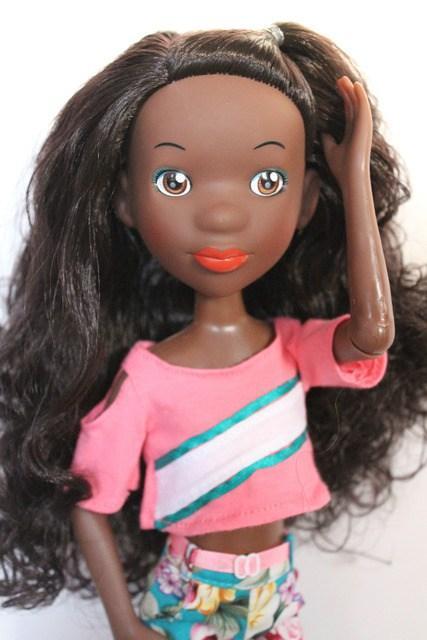 Dolly Review: Prettie Girls Tween Scene photo IMG_8701.jpg