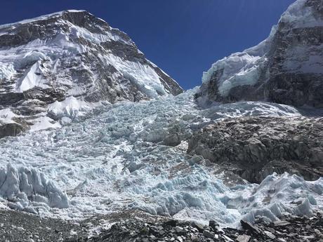 Winter Climbs 2017: Icefall Route Restored on Everest