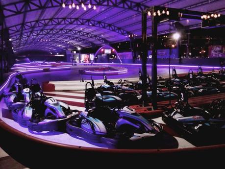 PitStop BrewPub Gurgaon Is All About Sky Karting, Music, and Great Food