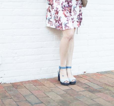 Need to update your wardrobe this spring? Grab a pair of platform spring sandals and pair with a floral dress or top. 