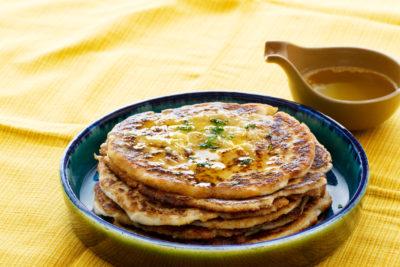 Low-Carb Naan Bread with Melted Garlic Butter