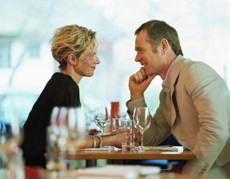 Top Useful Dating Tips for Senior Persons to Achieve Success