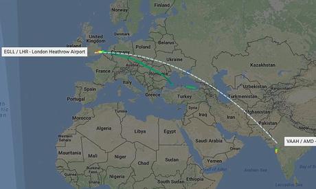 London bound Air India flight with 231 passengers loses contact for a while !