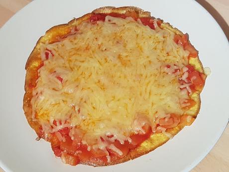 Diet & Weight Loss: No Carb Pizza Omelette!