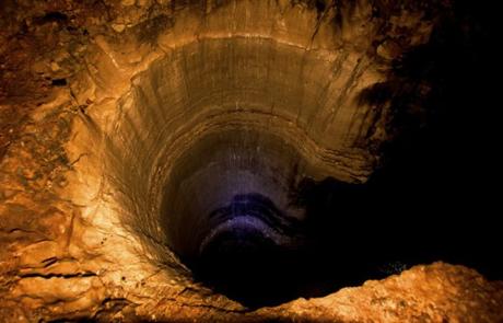 deepest cave in the world