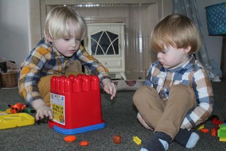 Stickle Bricks Review
