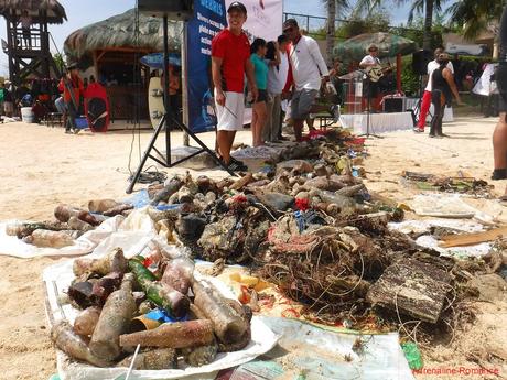 Project Aware Dive Against Debris