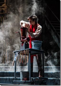 Review: Sweeney Todd (Paramount Theatre)