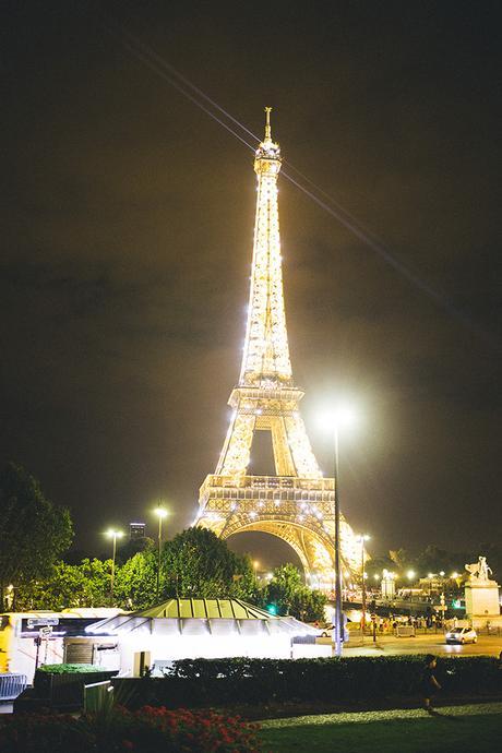 Traveling Europe // An Evening in Paris