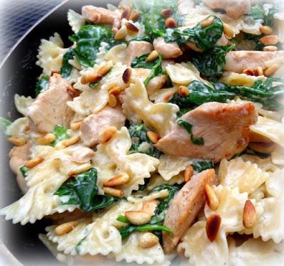 Skillet Chicken and Spinach Bowties