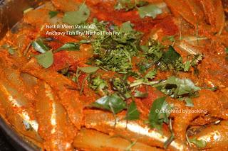 Nethili Meen Varuval/ Netholi Fish Fry/ Spicy Anchovies fry