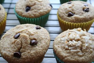 Banana Oat Blender Muffins (Dairy, Gluten and Refined Sugar Free Options)