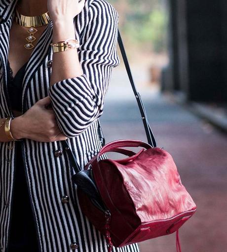 Flaunt Yourself With Stylish Handbags From Lazada Singapore