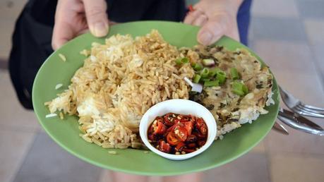 breakfast singapore hawker style