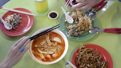 breakfast singapore hawker style