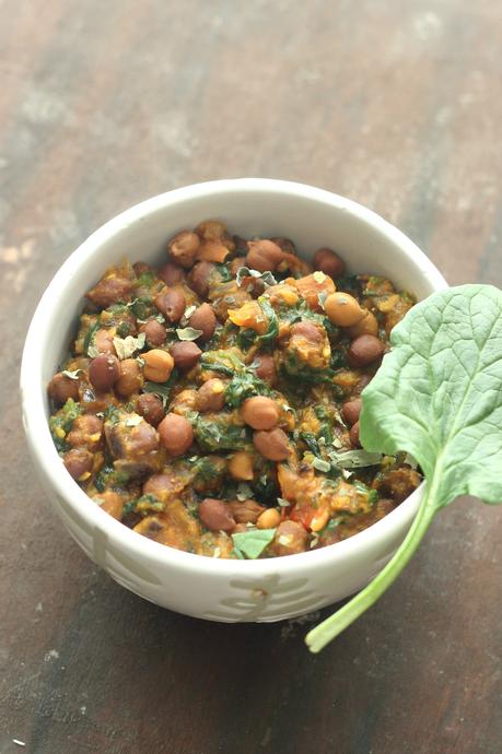 Kala Channa And Palak Subji. Brown Chickpeas And Spinach Curry