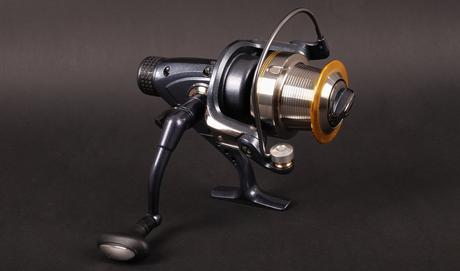 Clean and Maintain Spinning Reel