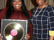 Tasha Cobbs “Break Every Chain” Goes Gold