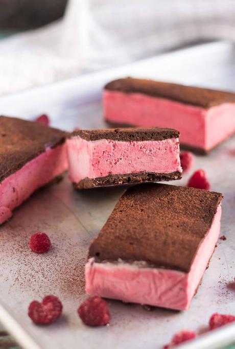 How To Make Raspberry & Chocolate Ice Cream Sandwiches