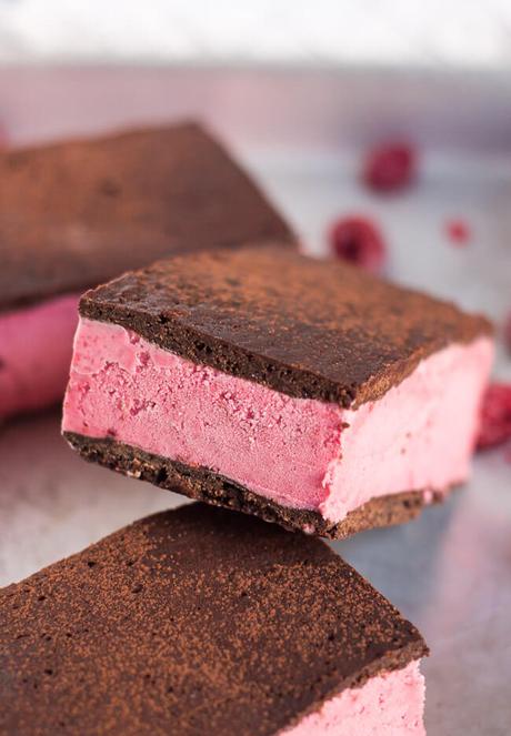 How To Make Raspberry & Chocolate Ice Cream Sandwiches