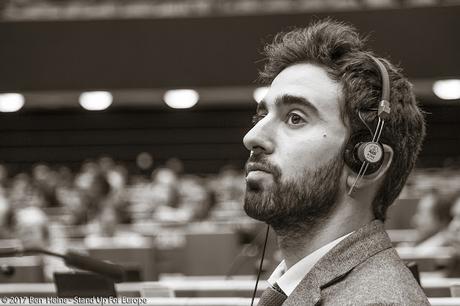 Pietro De Matteis - Stand Up For Europe - Students for Europe - Parlement européen - Photo par Ben Heine