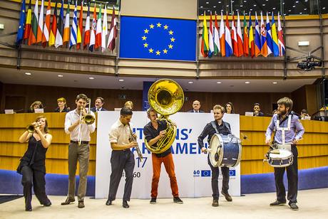 Stand Up For Europe - Parlement européen - Photo by Ben Heine
