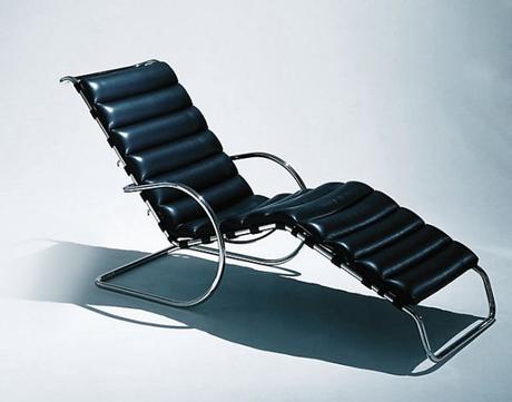 Comfortable Lounge Chair